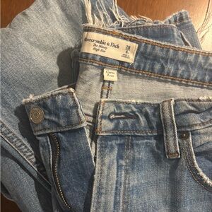Abercrombie & Fitch High Rise Light Blue Jeans